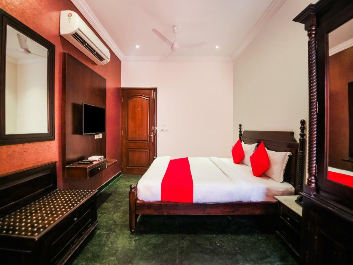 Oyo 1681 Hotel Devansh Удайпур Екстер'єр фото