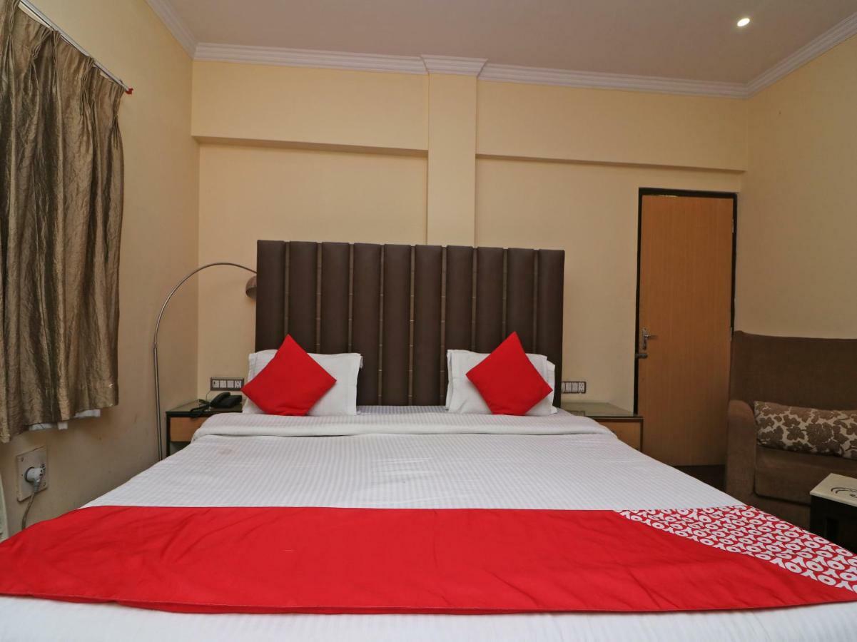 Oyo 1681 Hotel Devansh Удайпур Екстер'єр фото