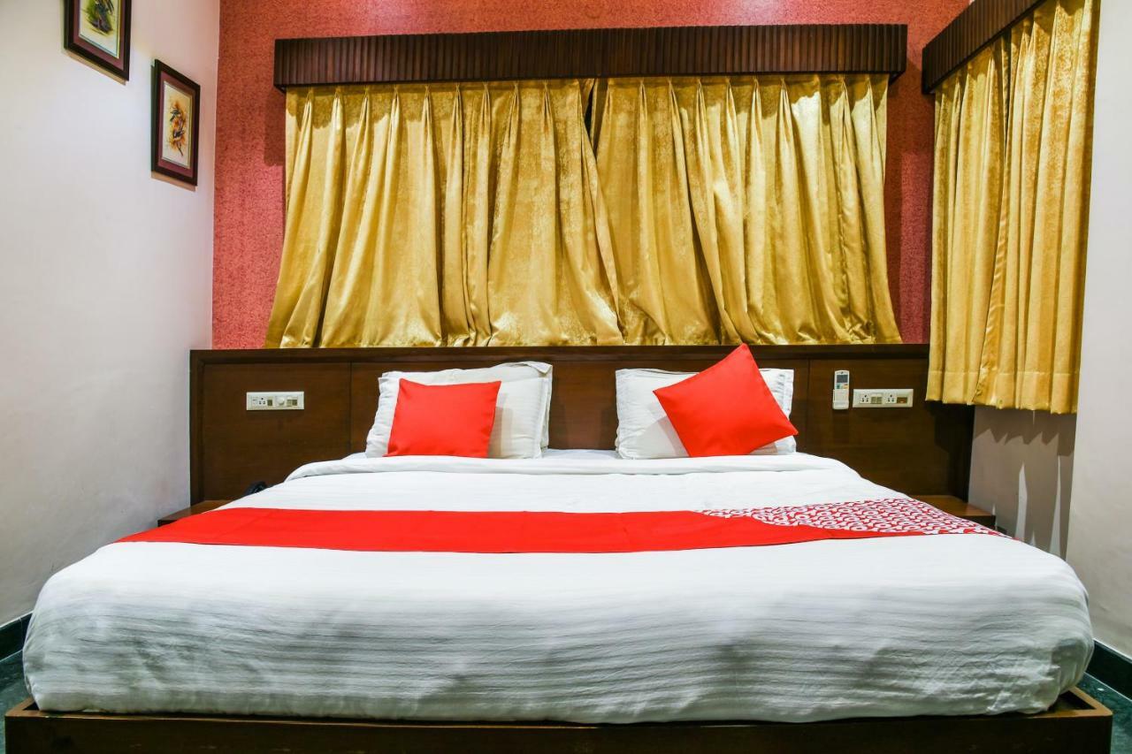 Oyo 1681 Hotel Devansh Удайпур Екстер'єр фото